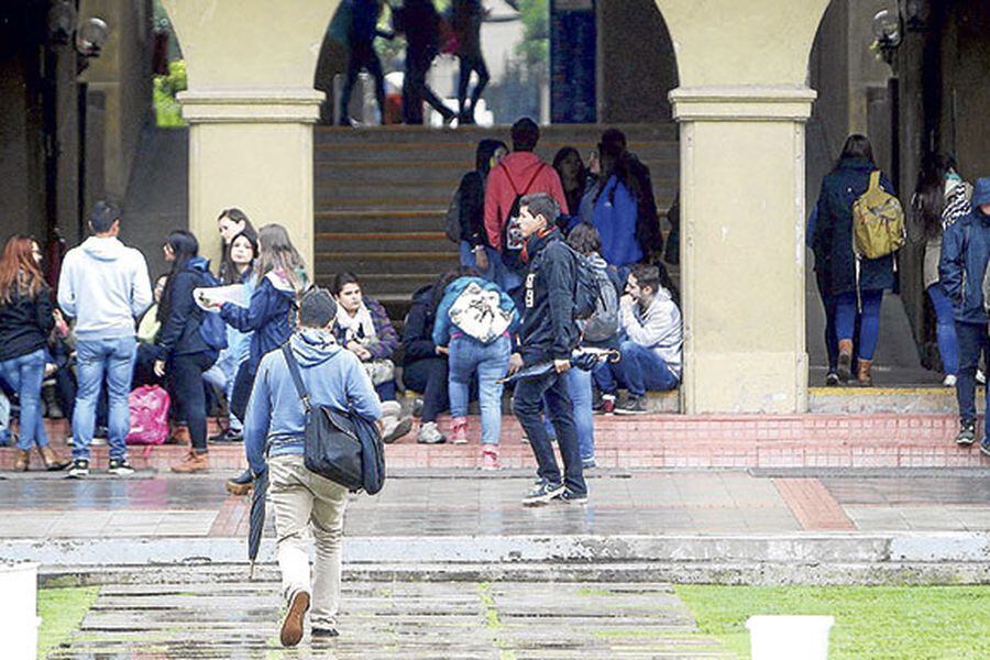 estudiantes-universitarios-6