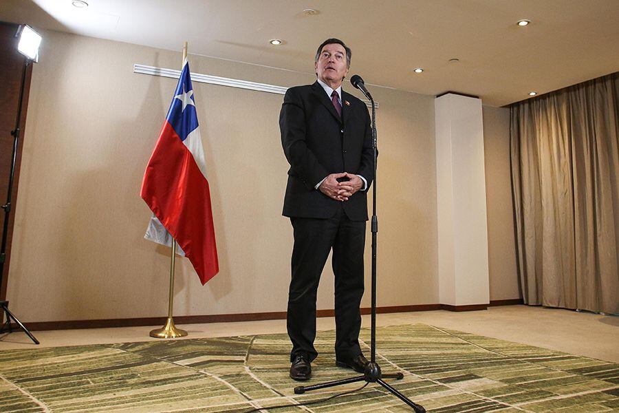 Roberto Ampuero