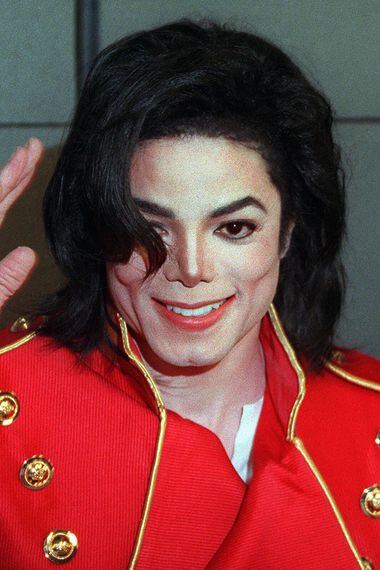 Revelan video de interrogatorio a Michael Jackson sobre acusaciones de  abuso - La Tercera