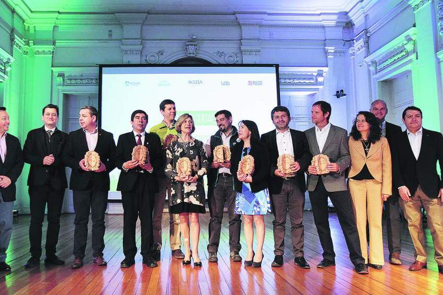 Imagen PREMIACION PULSO CIUDAD 2019 2239
