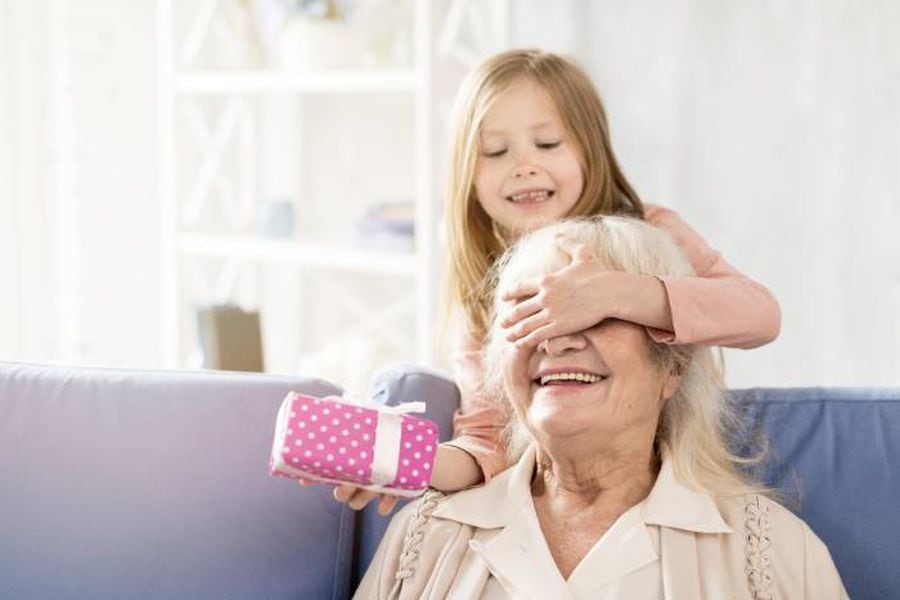 flotante Célula somatica bendición Ideas de regalos para abuelos, abuelas, suegros o adultos mayores - La  Tercera