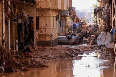 Inundaciones en Libia dejan más de 11 mil fallecidos: fiscal general investiga el colapso de dos represas en Derna 