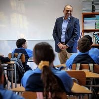 La nueva vida de Marco Antonio Ávila: De ministro a director de escuela