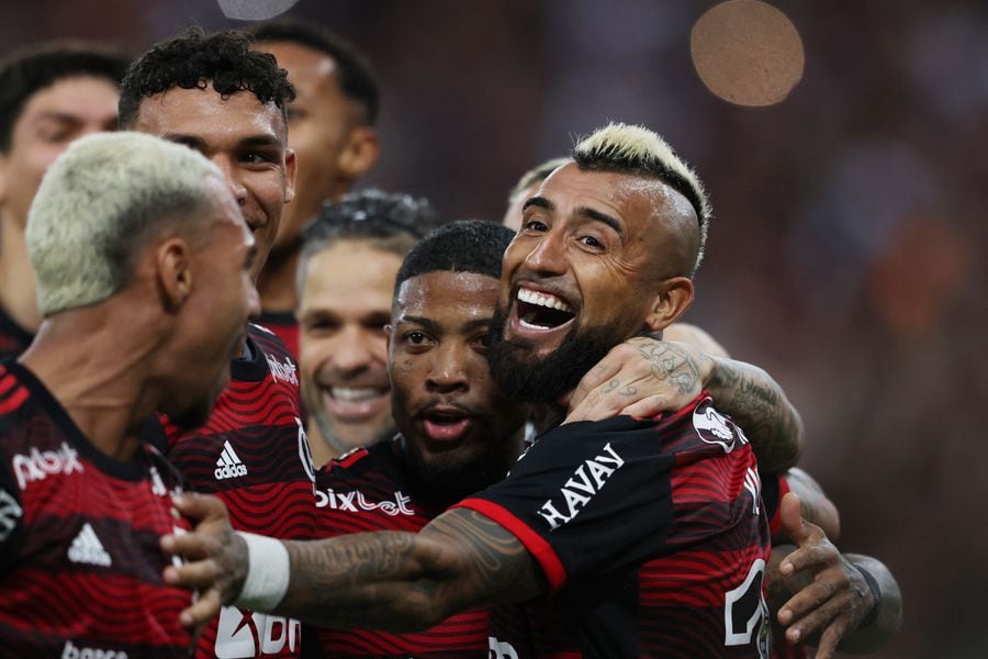 Vidal vibra com seu primeiro gol pelo Flamengo: Impressionante