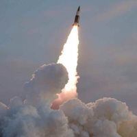 Corea del Norte lanza numerosos misiles hacia el mar de Japón