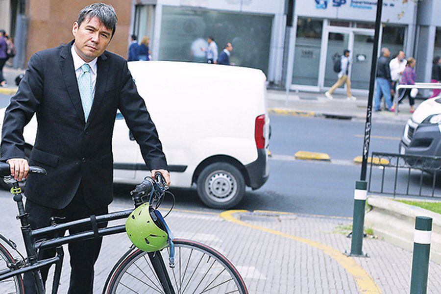 ============Epigrafe ENT Grande (37130105)============ Marcelo Mena Ministro del Medio Ambiente