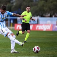 Video: mira el primer gol de Joaquín Larrivey en la clasificación de Magallanes en Copa Chile