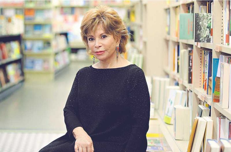 Portrait of Isabel Allende - 22/10/2015 - ©Leonardo Cendamo/Leemage CEN03557