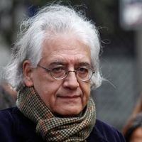 Patricio Guzmán: "Chile está paralizado por el neoliberalismo"