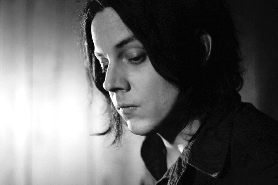 jackwhite_wide-0b465b3cab917712e3ea5f3a20539fd3225f1fbb-s900-c85