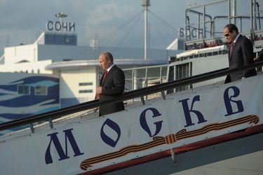 EE.UU. minimiza su papel en hundimiento del buque insignia ruso Moskva