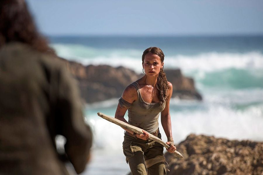 Alicia-Vikander-as-Lara-Croft-Tomb-Raider-02