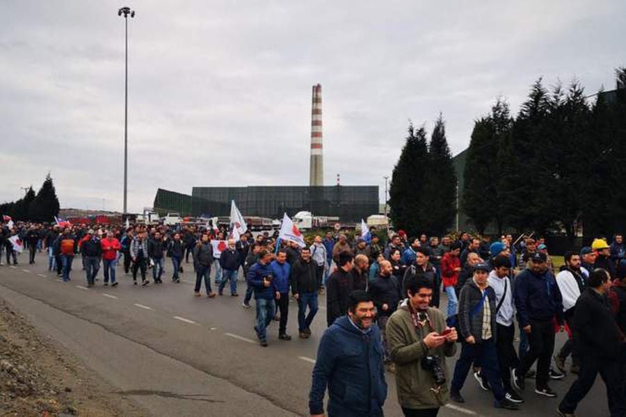 Protesta de trabajadores de Codelco por Ventanas