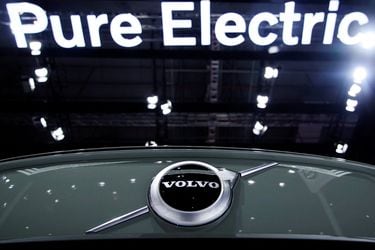 Volvo vende más de 22.000 autos eléctricos durante el primer semestre de 2022