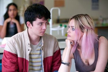 “Sexualmente provocativa, pero educativa”: Cómo las series de Netflix están haciendo mejor educación sexual que la mayoría de los colegios