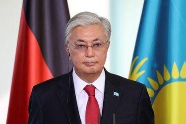Kazajistán anuncia que se une al régimen de sanciones contra Rusia