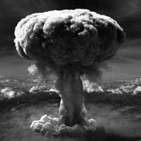 Los aterradores días en que la bomba atómica arrasó con Hiroshima y Nagasaki