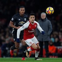 Los constantes guiños de Alexis Sánchez al Arsenal mientras resuelve su futuro en Europa