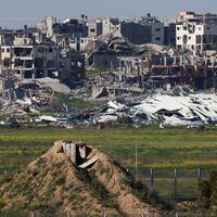 Más de cien muertos en un ataque de Israel contra una entrega de comida en Gaza