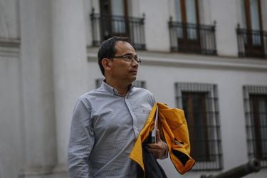 Sergio Micco pidió que Piñera decrete indultos presidenciales ante el rechazo del proyecto en la Cámara.