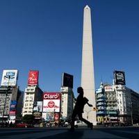 Los factores internos y externos que aceleraron la crisis cambiaria en Argentina