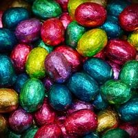Semana Santa: Sernac monitorea venta de huevos de chocolate y hace llamado a revisar su composición antes de comprar