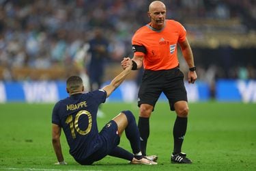 Mundial de los hinchas: franceses juntan 200 mil firmas para repetir la final de Qatar, pero Argentina los supera con la campaña Francia deja de llorar