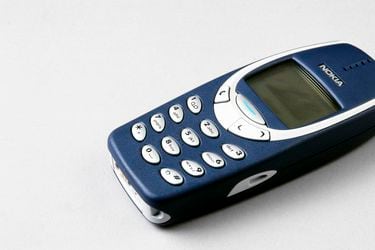 Nokia 3310 mobile phone, 2000.