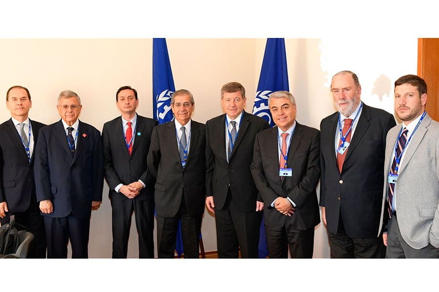 Representantes del sector empresarial de Chile se reúnen con el Director General de la OIT, Guy Ryder