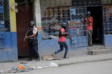 La lucha de bandas que tiene convertido a Haití en “un país en guerra”