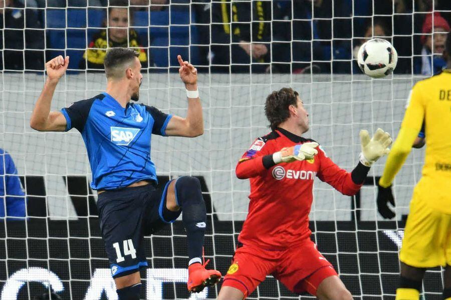 El Hoffenheim empata con el Dortmund y se mantiene invicto
