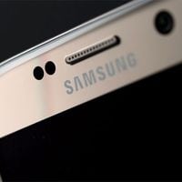 Samsung Galaxy S8 tendrá asistente virtual para competir con Siri de Apple