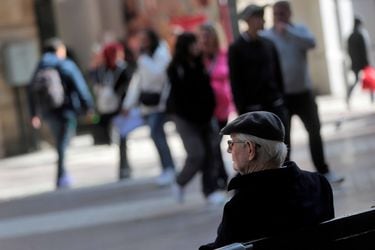 Nuevos pensionados de vejez caen 12,6% interanual en agosto y encadenan ocho bajas consecutivas