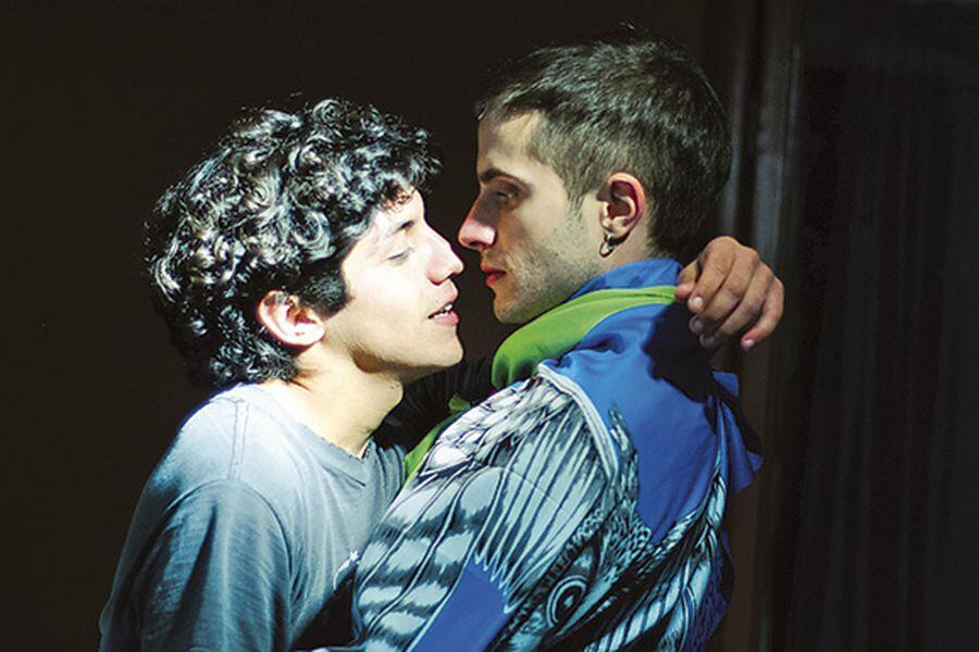 Romeo y Julián, de Carlo Urra, la versión gay y actual de Romeo y Julieta.