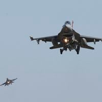 Guardia Aérea Nacional de EE.UU. asegura que pilotos ucranianos podrían volar cazas F-16 en tres meses