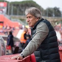 El interés del Milan, el descenso de la U y la opción de la Roja: Manuel Pellegrini da señales sobre su futuro