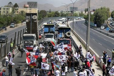 No más Tag realiza caravana de protesta por Autopista