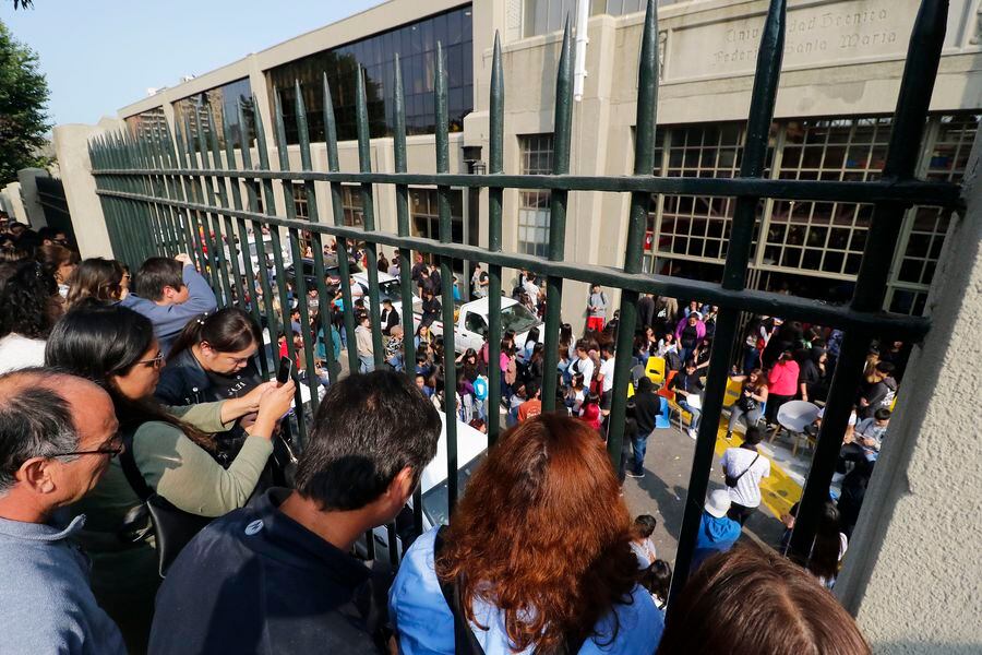 VALPARAISO: Suspenden PSU en Universidad Federico Santa Maria. 06/01/2020