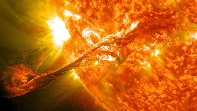 1280px-Magnificent_CME_Erupts_on_the_Sun_-_August_31