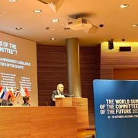 Chile exporta ideas de futuro en cumbre mundial de Finlandia