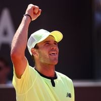 ¿Quién es Tommy Paul? El tenista reclutado por la agencia de Federer y que amenaza a Jarry en Roma