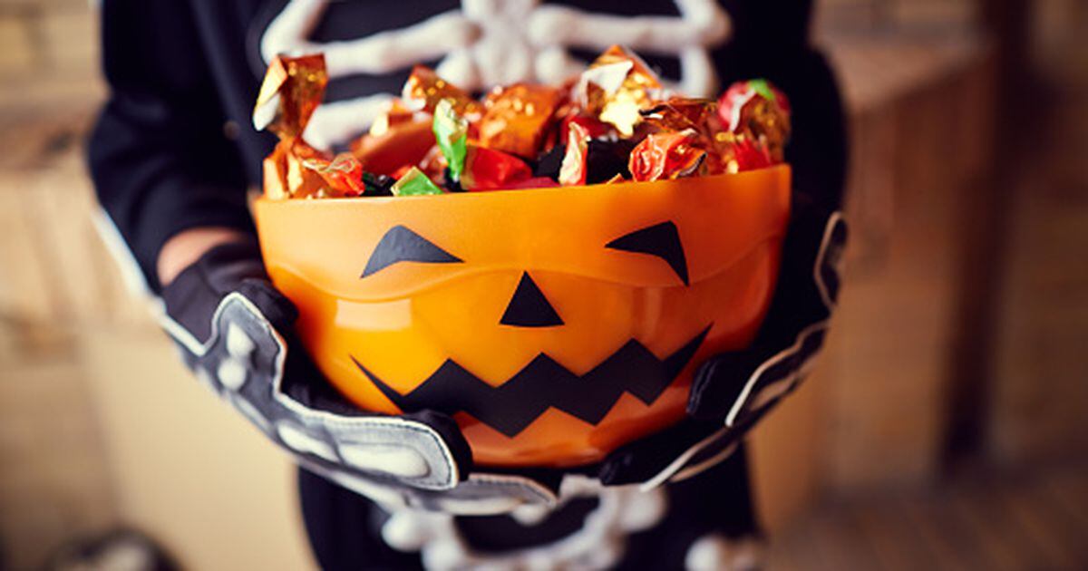 Halloween: once dulces y chocolates que no pueden faltar en tu bolsa o  balde - La Tercera