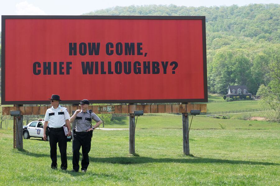 Three Billboards Day 03_64.dng