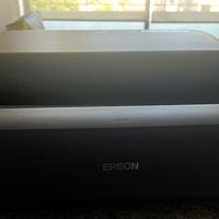 Review | Proyector Epson EpiqVision LS300: Casi como tener un cine en casa