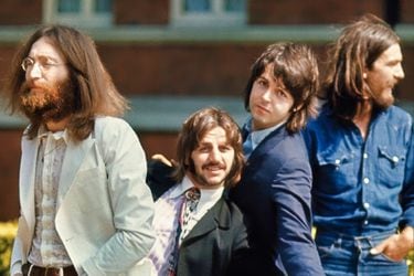 “Paul era el más animado, John era muy callado”: los recuerdos de la fan que visitó a los Beatles en el estudio