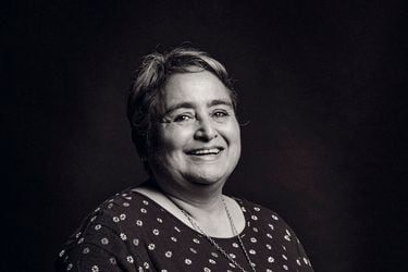 Rosabetty Muñoz, poeta chilena: “La escritura le da sentido a mi existencia”