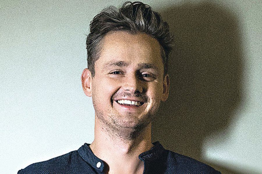 Tom Chaplin la voz de Keane viene a mostrar su vida