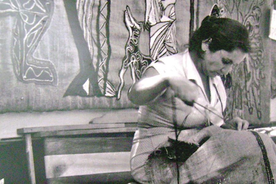 Violeta Parra llevó sus arpilleras a París en 1964.