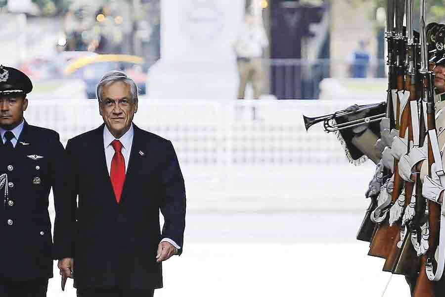 Imagen-HONORES-SEBASTIAN-PIÑERA16771