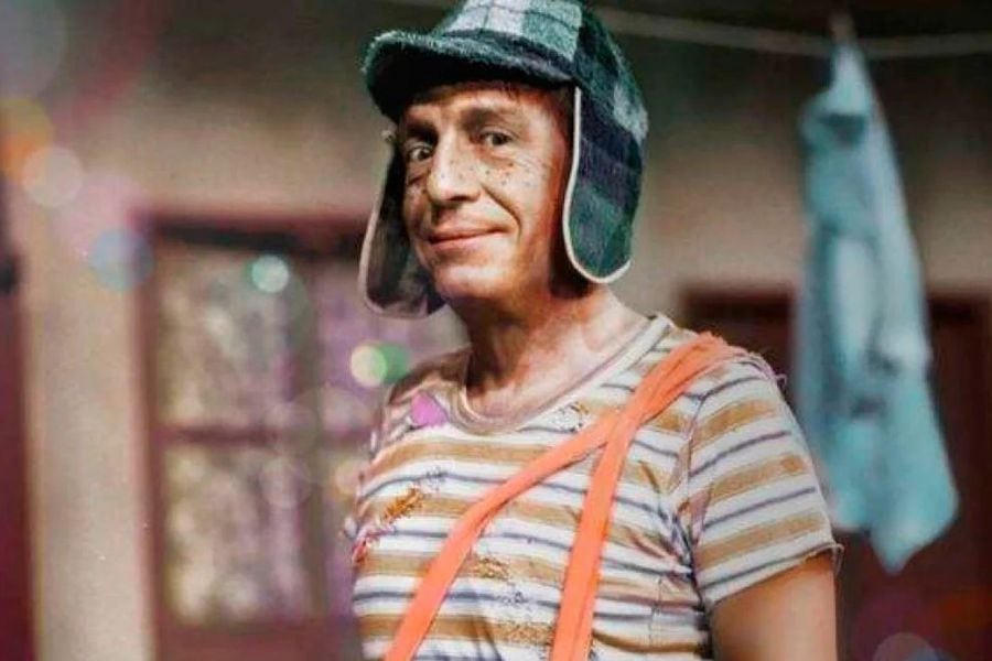 This is what El Chavo del 8 looks like in a new series depicting his life